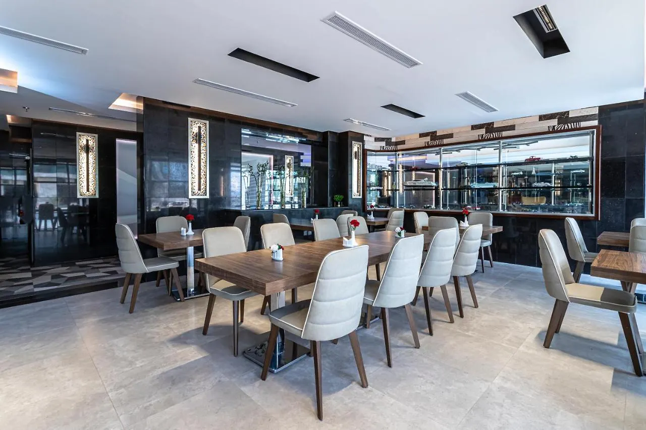 Y Platinum Hotel Medina Arabia Saudita